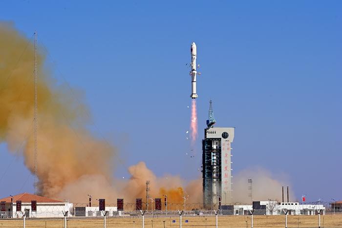 中國成功發射四維高景一號03、04星