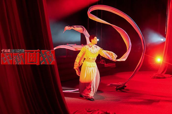 武生跨界演話劇 昆曲里走出的“風雪夜歸人”