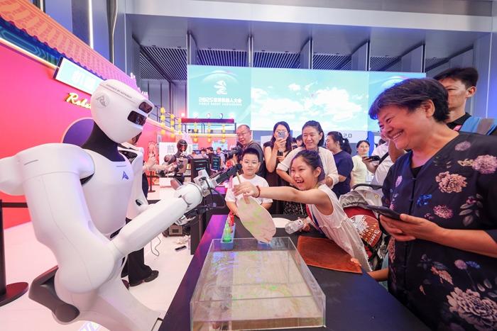 2025世界機(jī)器人大會(huì)在北京開(kāi)幕