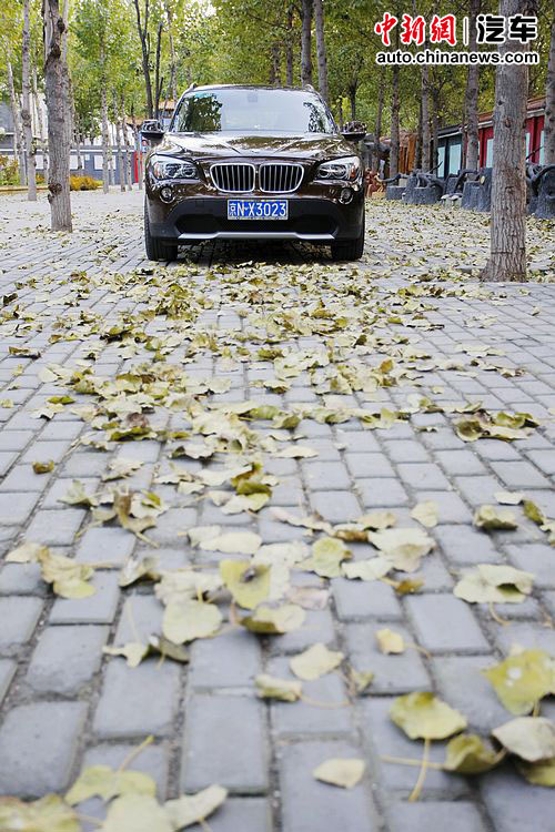 今日我試駕第8期:寶馬X1“跨界”操控體驗