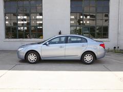 德系大眾的旁支 奔騰B50 PK朗逸/新寶來