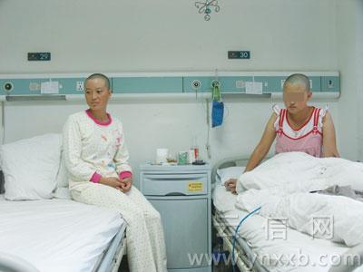 繼母捐出半個(gè)肝臟救16歲患病女兒(圖)