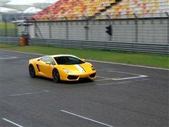 后驅蠻牛!體驗蘭博基尼LP550-2限量版 汽車之家 后驅蠻牛!體驗蘭博基尼LP550-2限量版 汽車之家