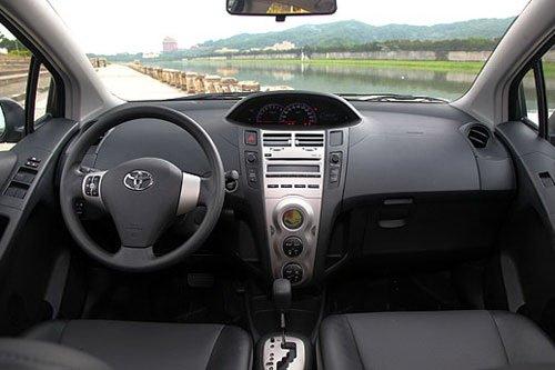 冷暖當自知!海外試駕2010款豐田雅力士 汽車之家 冷暖當自知!海外試駕2010款豐田雅力士 汽車之家