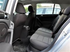 汽車(chē)之家 一汽-大眾 高爾夫 2010款 1.6 手動(dòng)時(shí)尚型