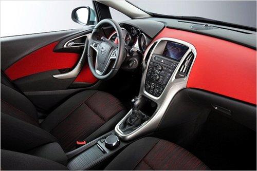 凱越HRV原型 試駕歐寶全新Astra 1.4T 汽車之家 凱越HRV原型 試駕歐寶全新Astra 1.4T 汽車之家