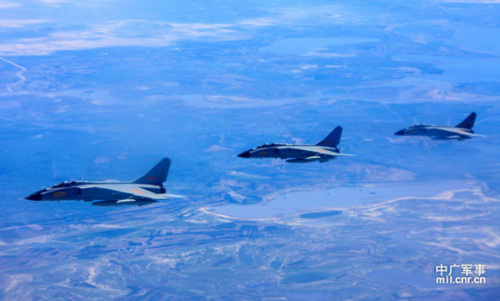 中國飛豹戰機轟炸能力超轟-6航程近4000公里(圖)