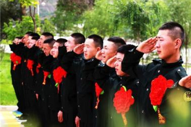 離開部隊的前夕，他們這樣說……