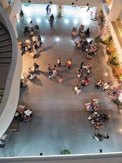 臺北議會解釋陸客為何只能走后門:屬分流管理